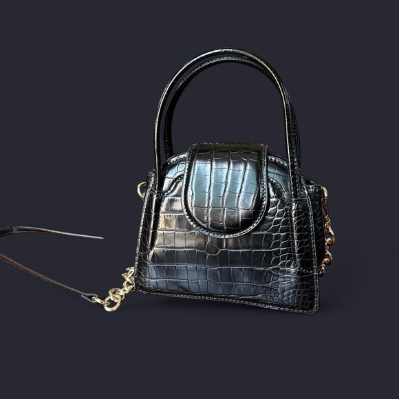 NEW ZARA Purse - Picture 2 of 6